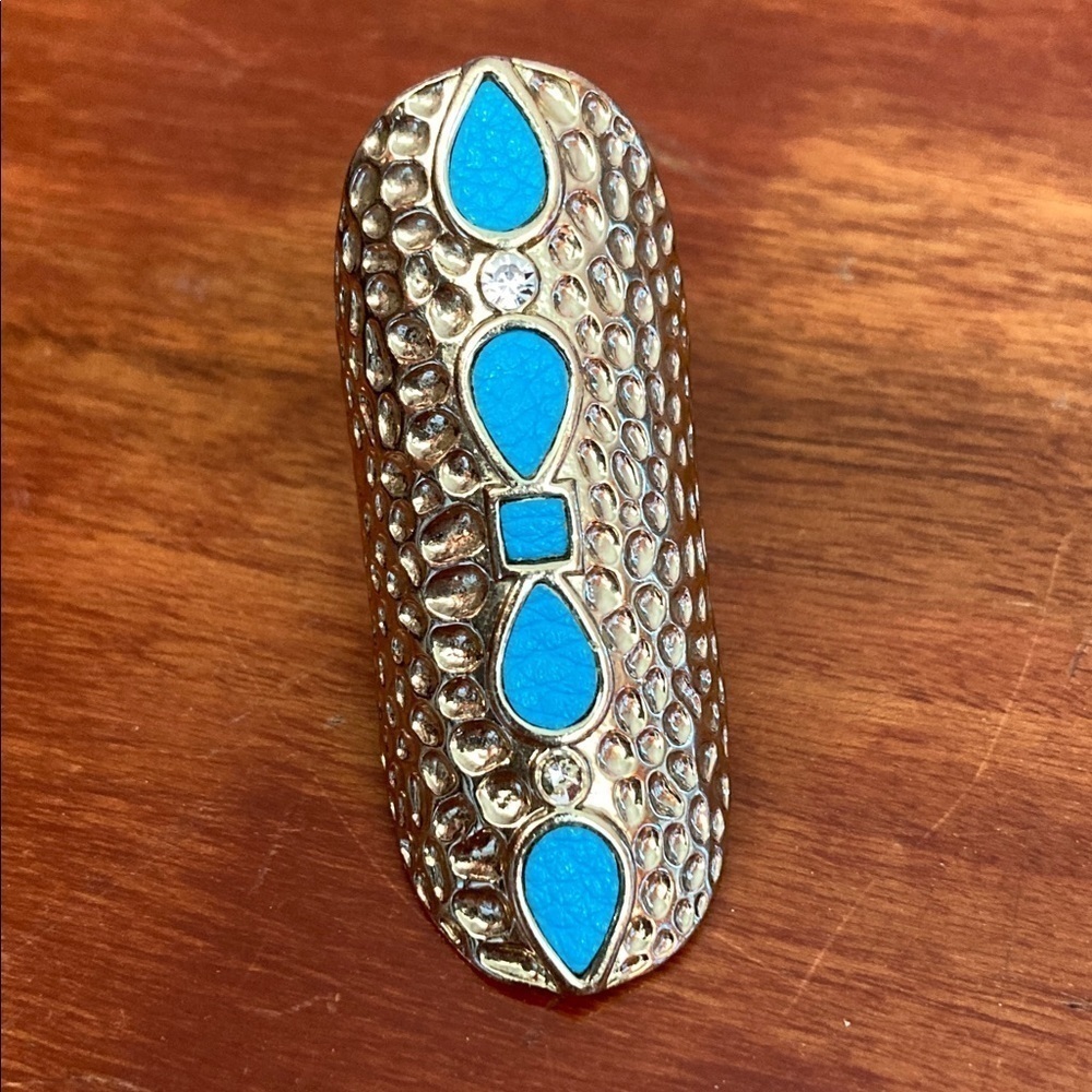 Woman’s Gold Tone and Leather Inserted Turquoise Coloured Pieces Finger Ring